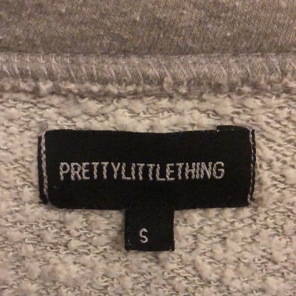 PrettyLittleThing Recycled Ash Gray Oversized Zip Front Sweat - Picture 9 of 9